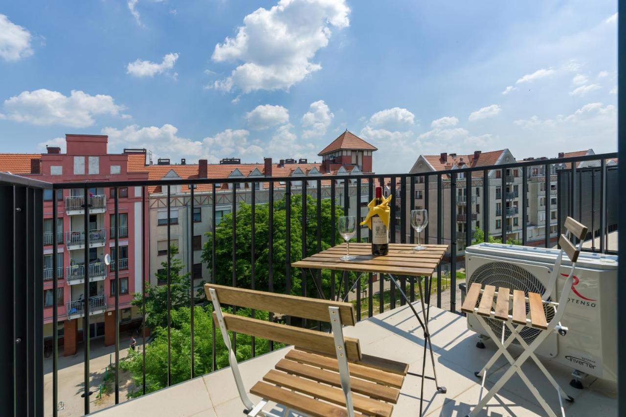 Apartments City View Garbary By Noclegi Renters Poznań Eksteriør bilde